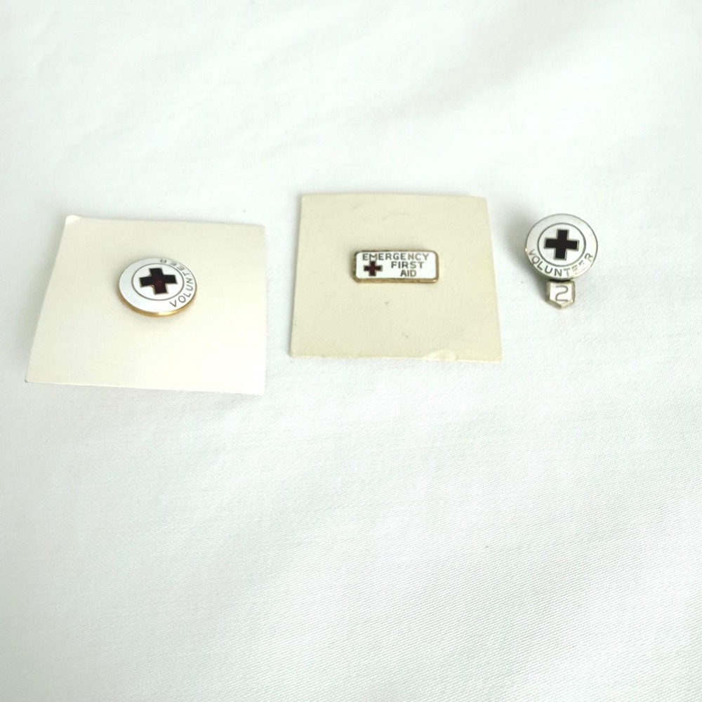 Vintage American Red Cross Volunteer Pin Lot | Emergency First Aid Service‎